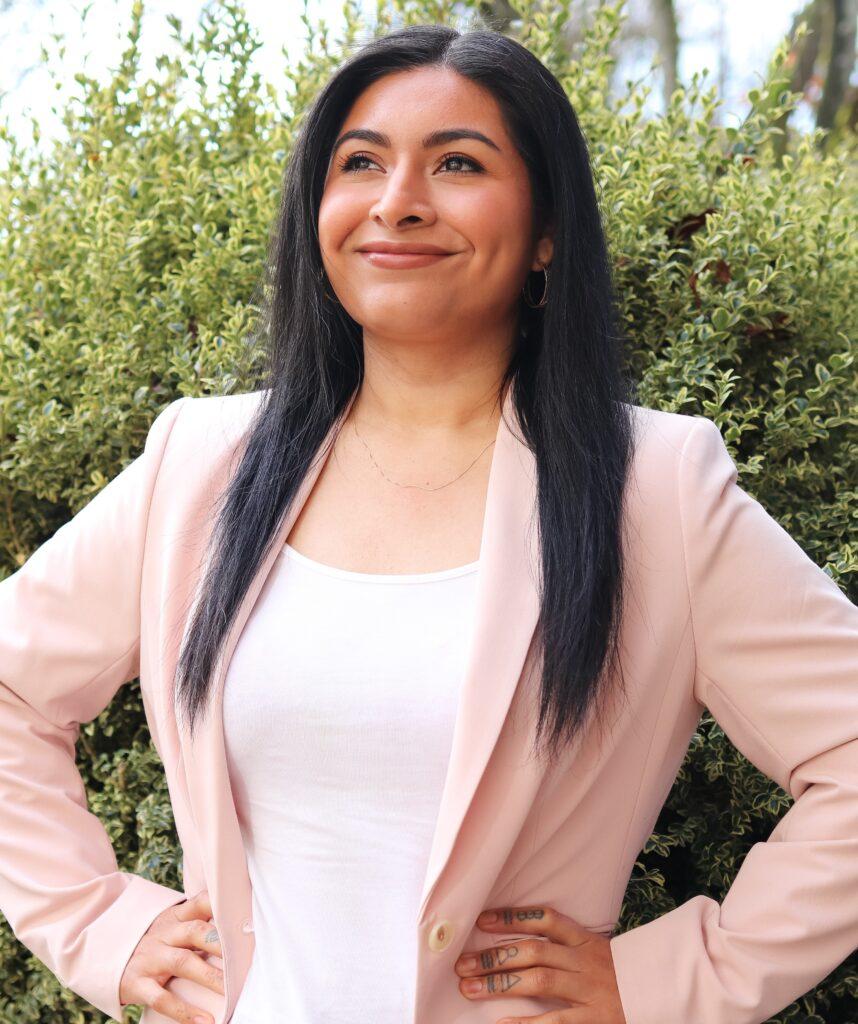 headshot of diana betancourt macias
